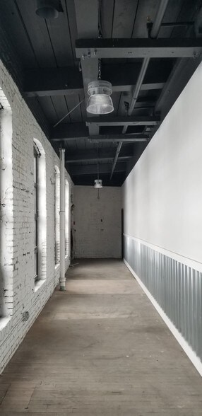 More Photos Of 3450 Salmon St, Philadelphia Warehouse For Lease