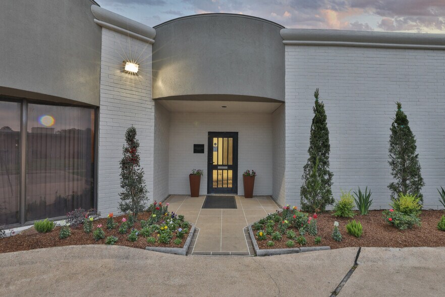 More Photos Of 1234 Bay Area Blvd, Houston Medical For Lease