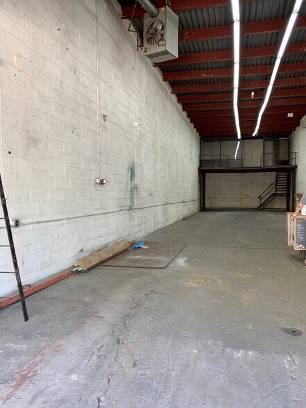More Photos Of 20 Steuben St, Brooklyn Industrial For Lease