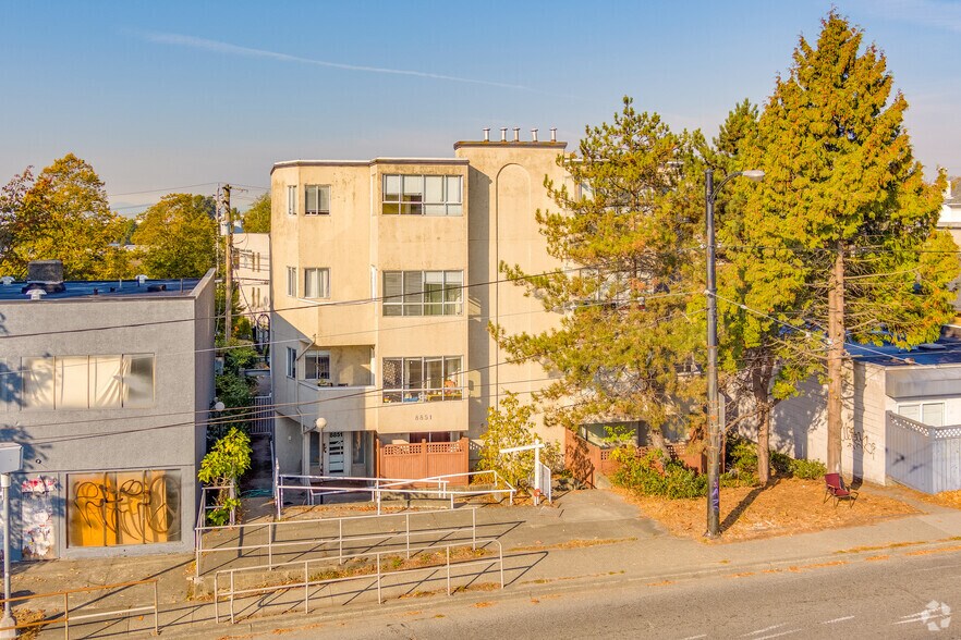 More Photos Of 8851 Granville St, Vancouver Apartments For Sale