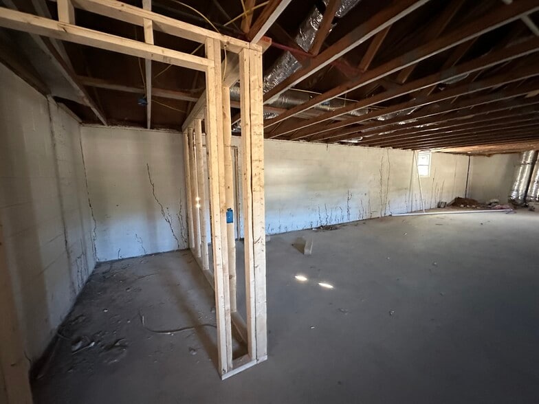 More Photos Of , Lebanon Flex For Sale