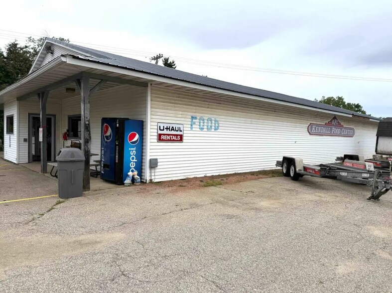 More Photos Of O E Railroad St, Kendall Freestanding For Sale