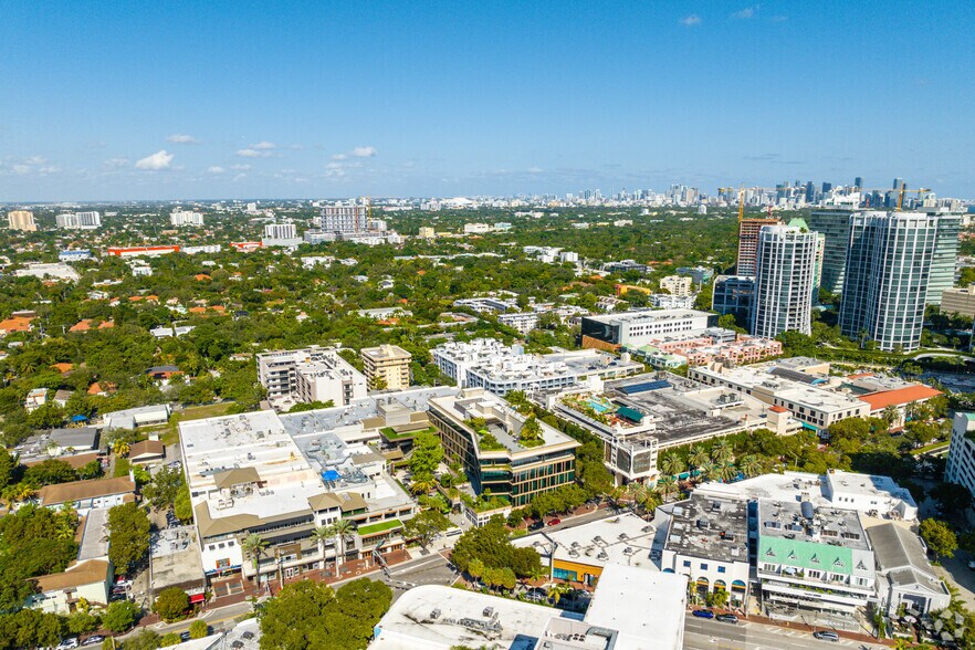 More Photos Of 3350 Virginia St, Coconut Grove Office For Lease