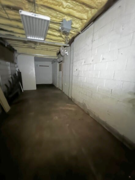 More Photos Of 2804 NW 10th St, Oklahoma City Manufacturing For Sale