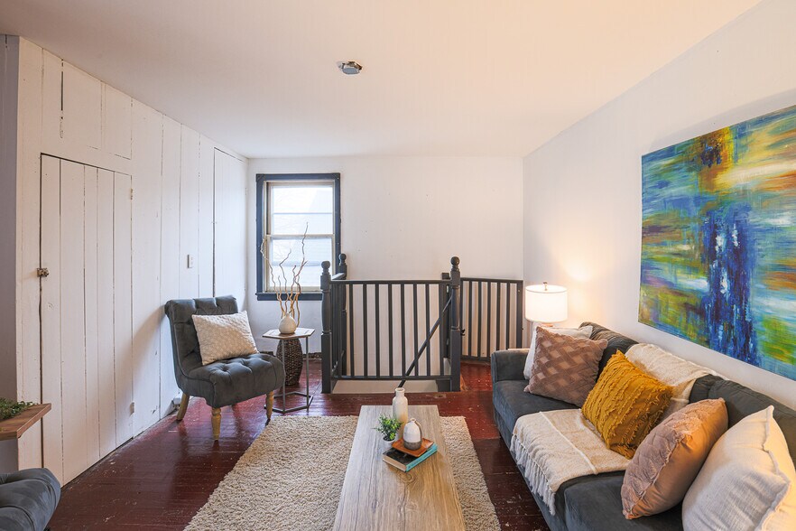 More Photos Of 3234 Main St, Manchester Apartments For Sale