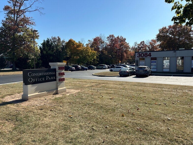 More Photos Of 3088 State Route 27, Kendall Park Medical For Sale