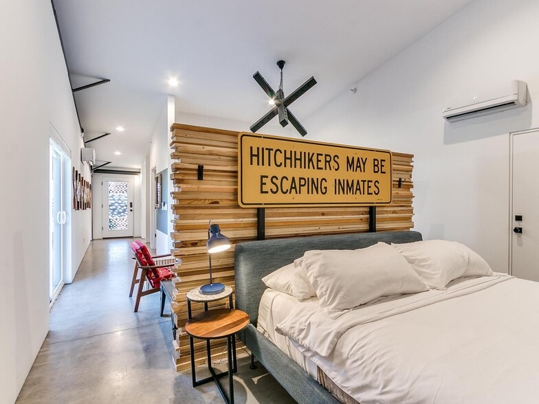 More Photos Of 711 N Douglas Ave, Oklahoma City Apartments For Sale