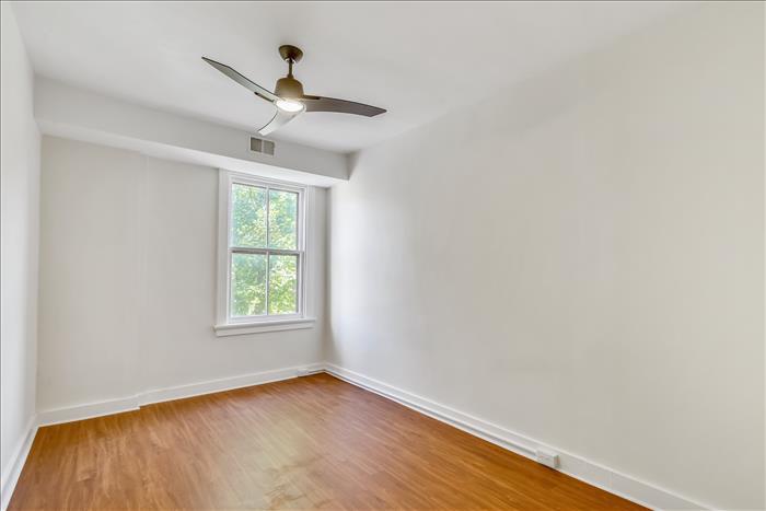 More Photos Of 41-45 N Market St, Frederick Storefront Retail Office For Lease