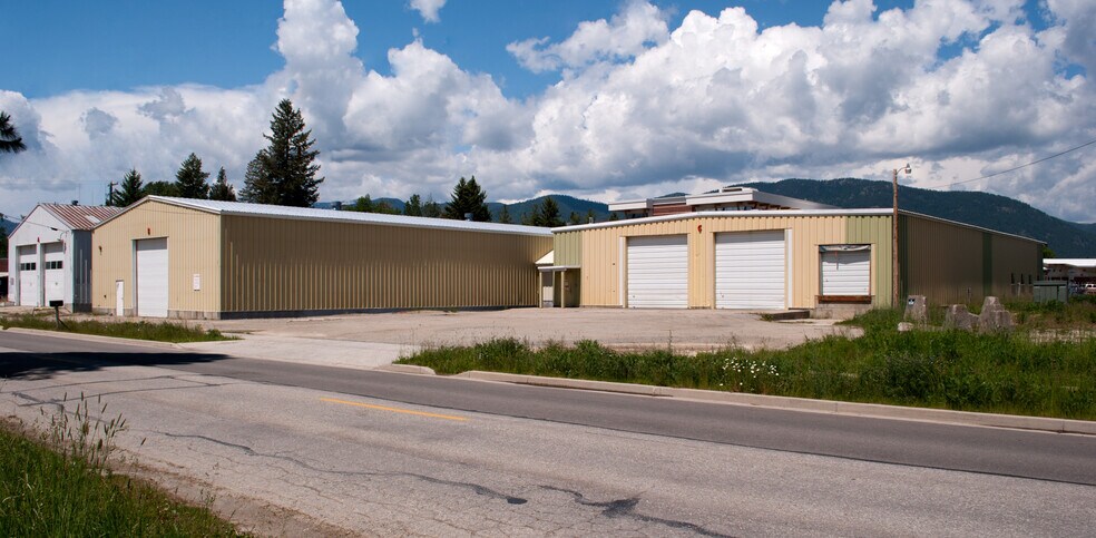 Primary Photo Of 1308 Ontario St, Sandpoint Warehouse For Lease