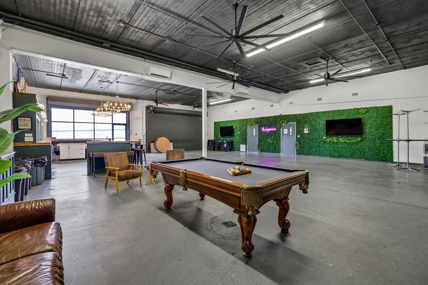 More Photos Of 624 Goodwin St, Jacksonville Office For Sale