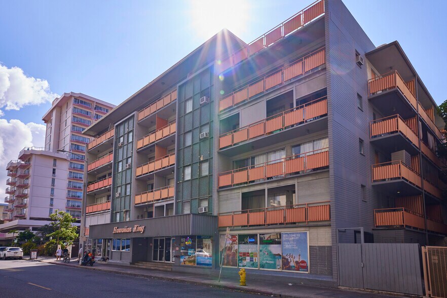 More Photos Of 417 Nohonani St, Honolulu Apartments For Sale