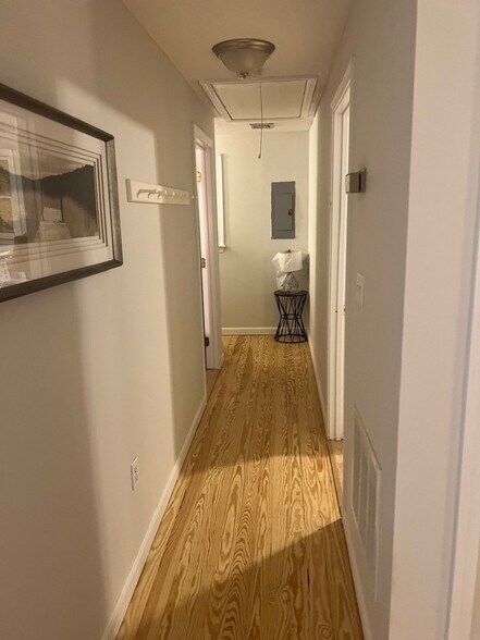 More Photos Of 574 Main St, Hyannis Storefront Retail Residential For Sale