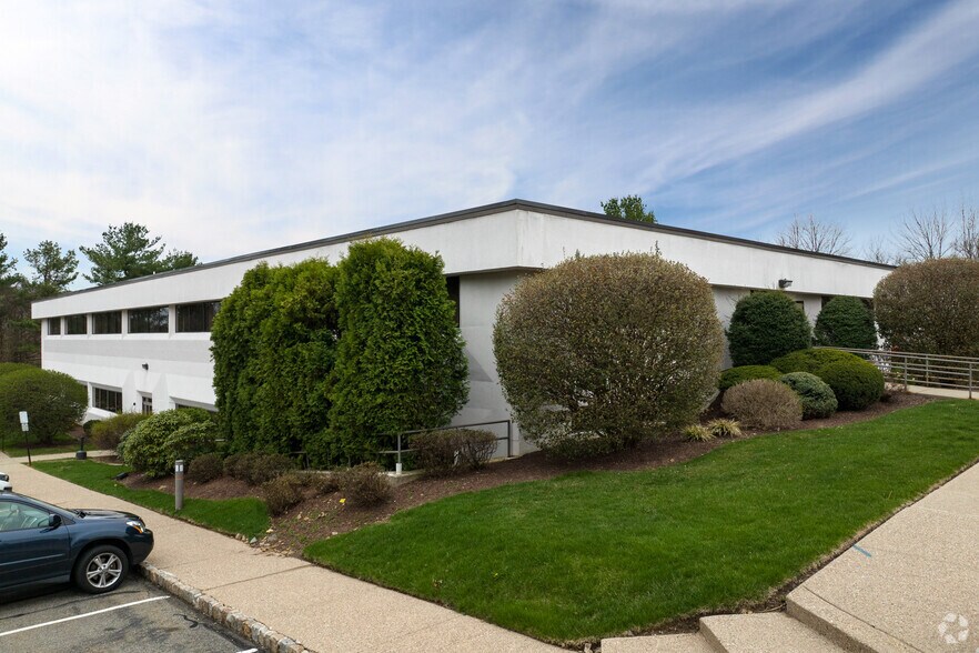 More Photos Of 447 State Route 10, Randolph Office For Lease