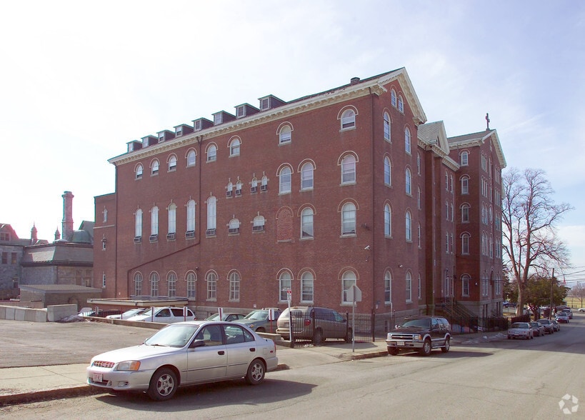 More Photos Of 29-37 Park St, Fall River Schools For Sale