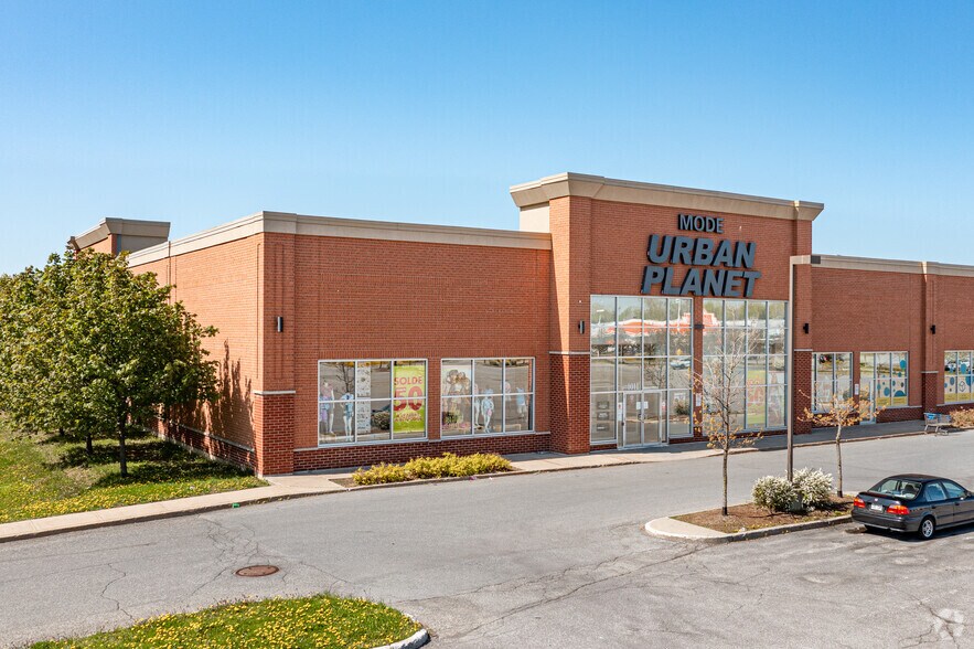 More Photos Of 1011-1195 BOUL St-Bruno, St-Bruno-de-Montarville Unknown For Lease