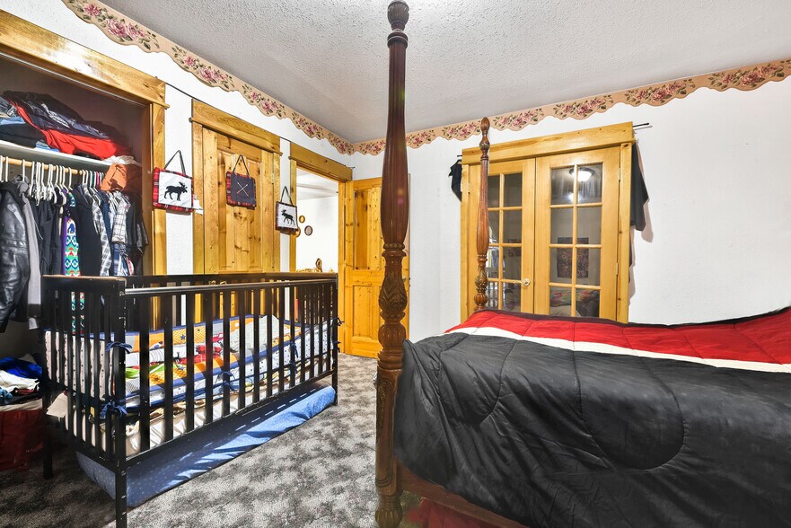 More Photos Of 16 N Main St, Payette Storefront Retail Residential For Sale