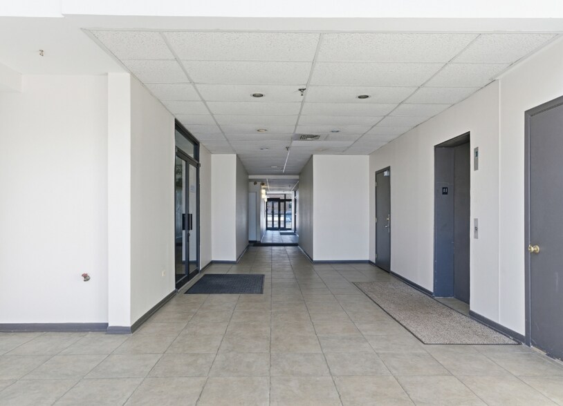 More Photos Of 7900 S Cass Ave, Darien Office For Sale