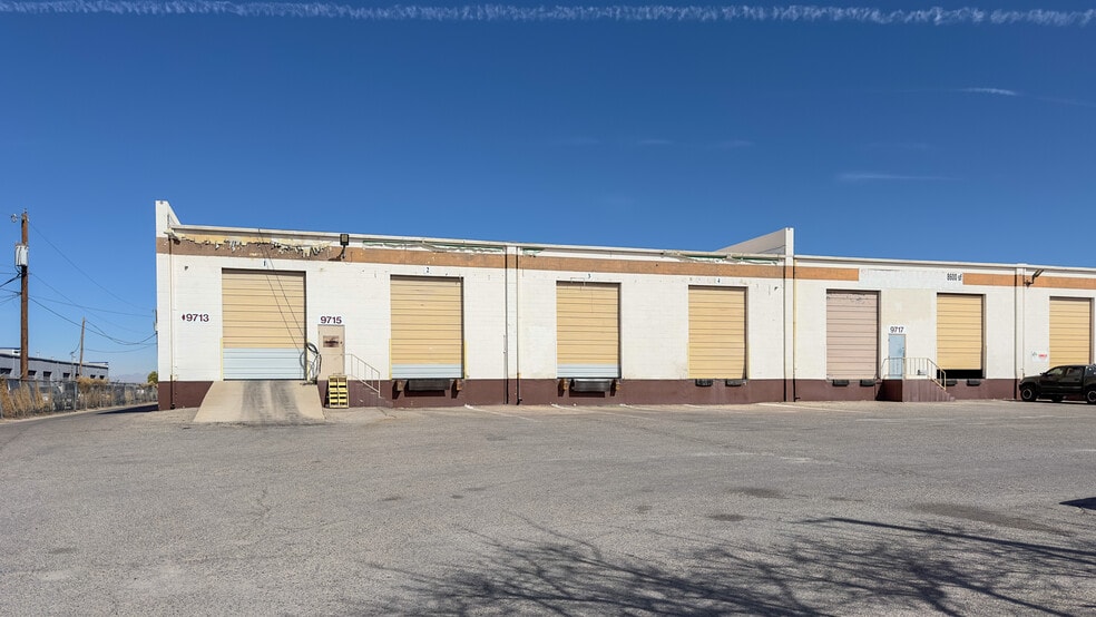 More Photos Of 9715-9721 Carnegie Ave, El Paso Distribution For Lease