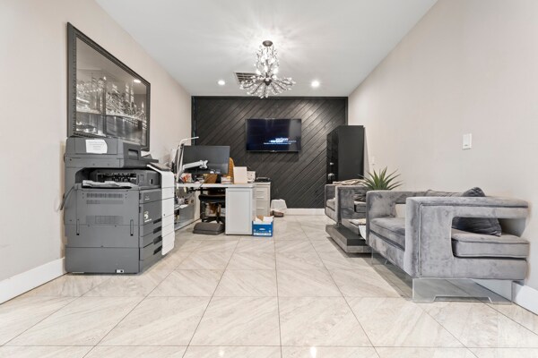 More Photos Of 100 W Pond Rd, Perth Amboy Office For Lease