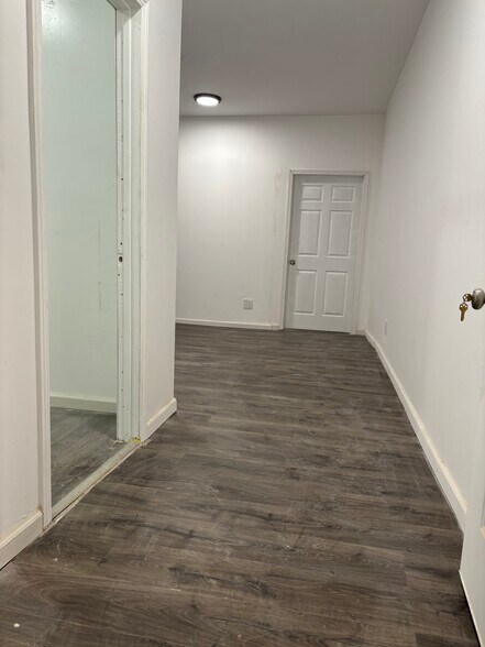 More Photos Of 3020 Porter St, Soquel Warehouse For Lease