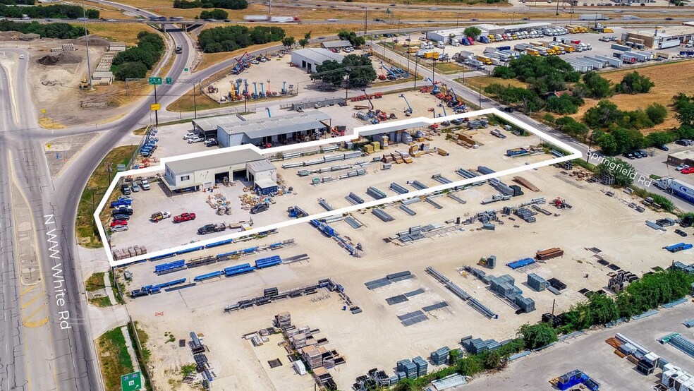 Primary Photo Of 662 N WW White Rd, San Antonio Light Distribution For Lease