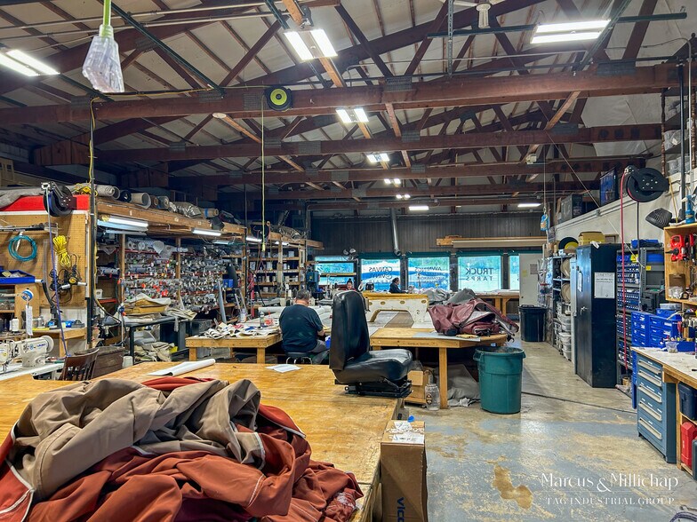 More Photos Of 15940 S Lincoln Hwy, Plainfield Warehouse For Sale