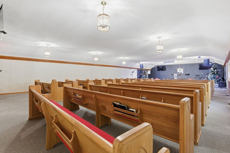 More Photos Of 768 S Broad St, Lancaster Religious Facility For Sale