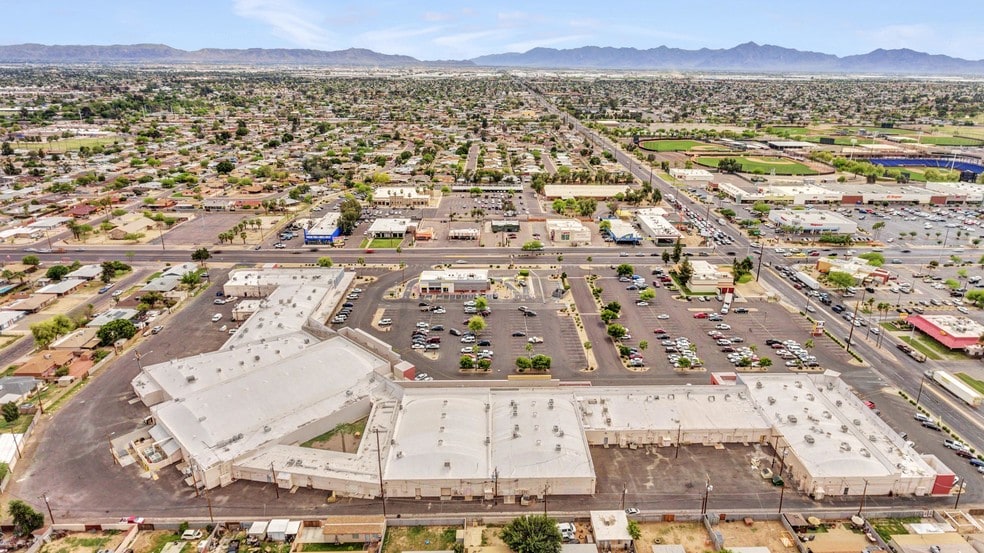 More Photos Of 4105 N 51st Ave, Phoenix Unknown For Lease