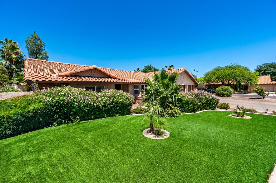 More Photos Of 12558 N 76th St, Scottsdale Assisted Living For Sale
