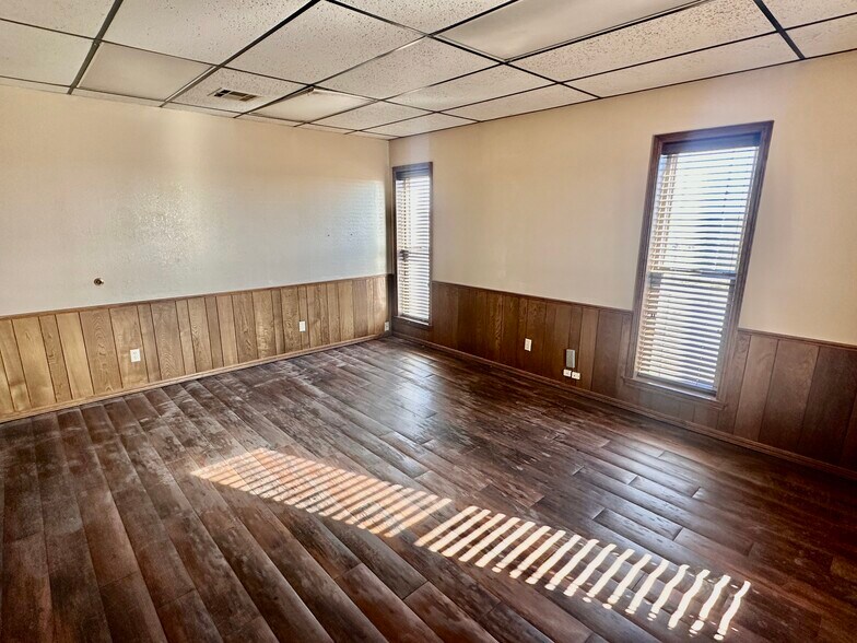 More Photos Of 11823 Highway 8, Fairview Industrial For Sale