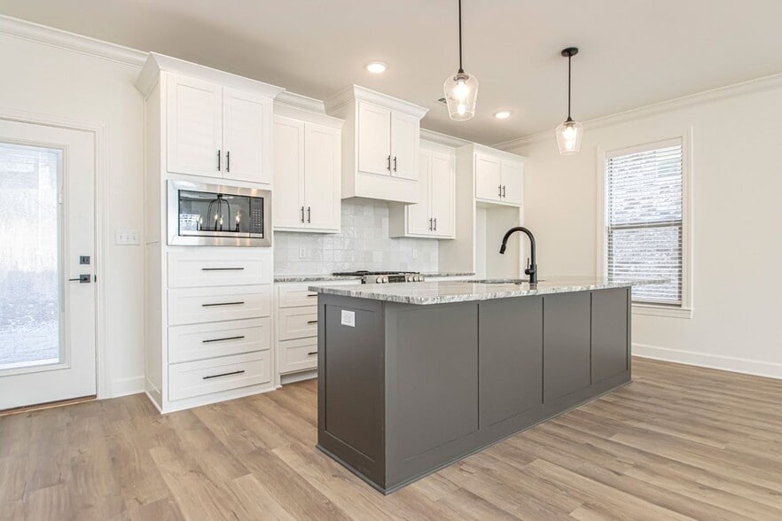 More Photos Of 206 Kanis Ridge Dr, Little Rock Multifamily For Sale