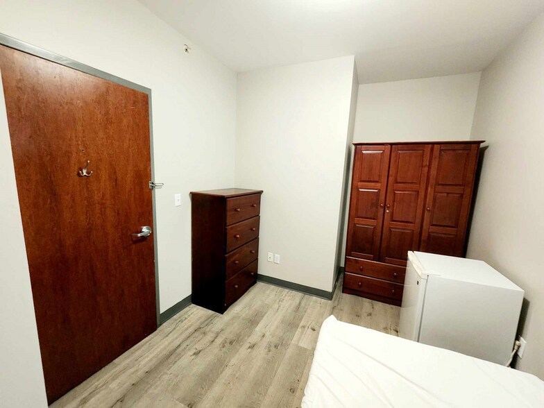 More Photos Of 344 Kearny Ave, Kearny Specialty For Sale