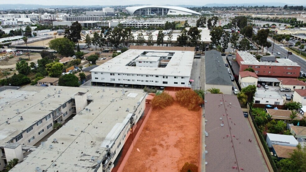 More Photos Of 3621 W 104th St, Inglewood Land For Lease