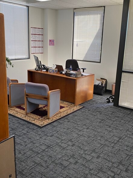 More Photos Of 365 Woodview Ave, Morgan Hill Warehouse For Lease