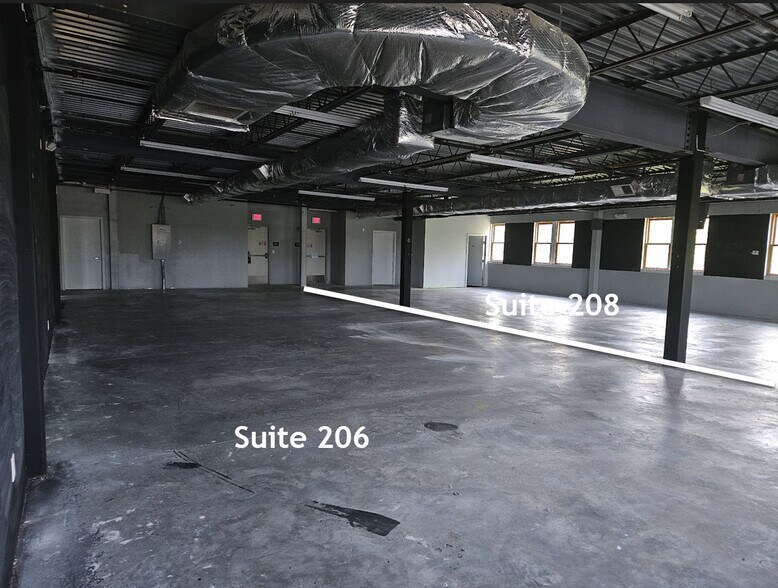 More Photos Of 5350 Summit Bridge Rd, Middletown Storefront Retail Office For Lease