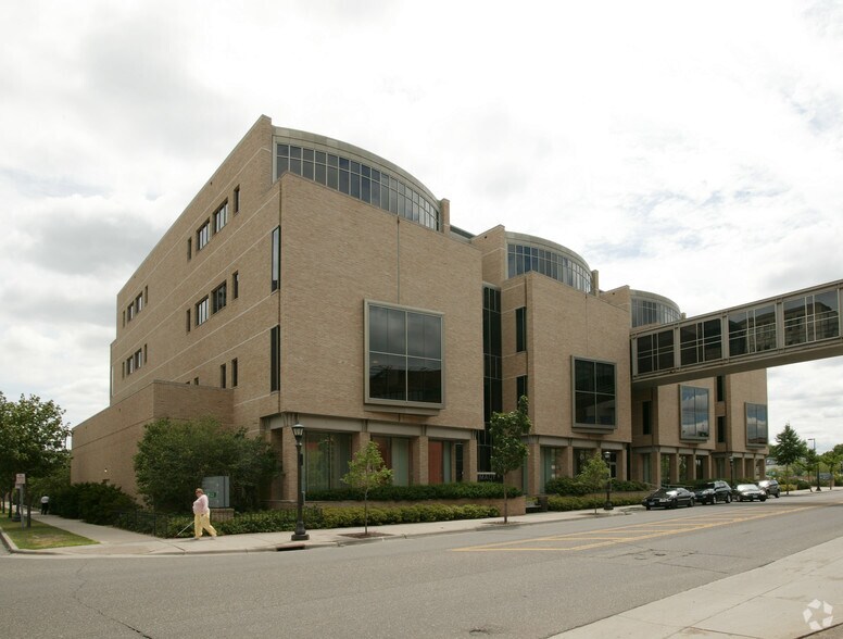 More Photos Of 310 Smith Ave N, Saint Paul Office For Sale