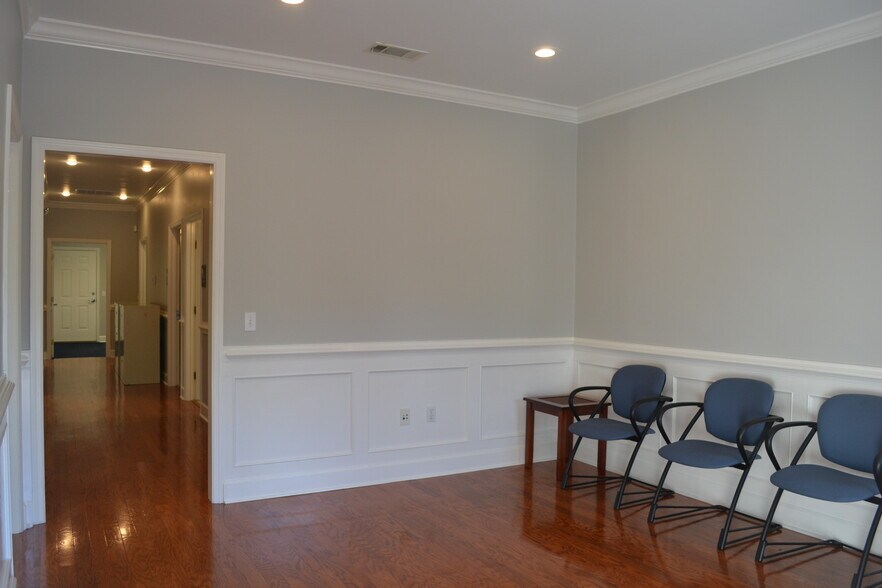 More Photos Of 2418 Mill Creek Ln, Tallahassee Office For Lease