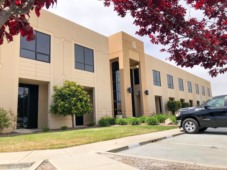 More Photos Of 1 Lower Ragsdale Dr, Monterey Unknown For Lease