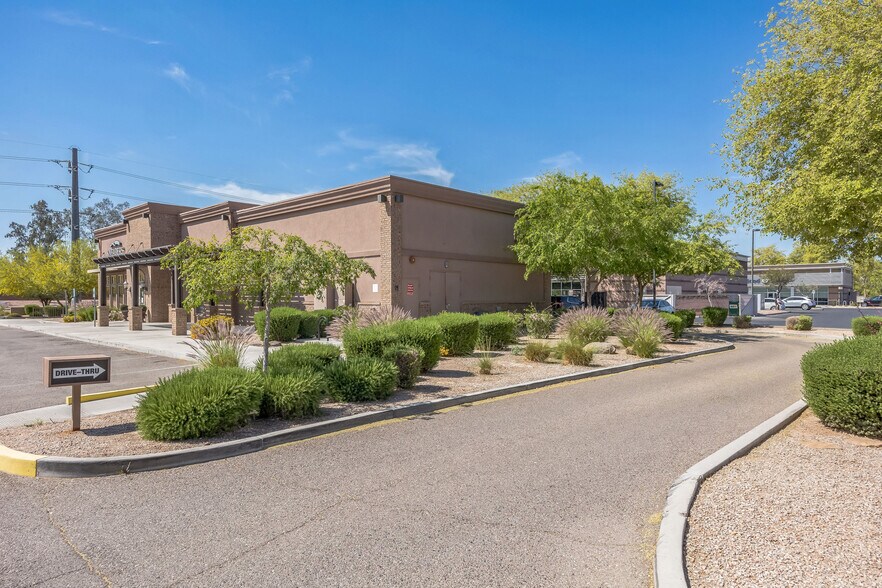 More Photos Of 2030 E Elliot Rd, Tempe General Retail For Sale