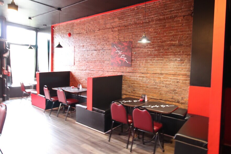 238240 South Ave, Rochester, NY 14604 Storefront For Sale