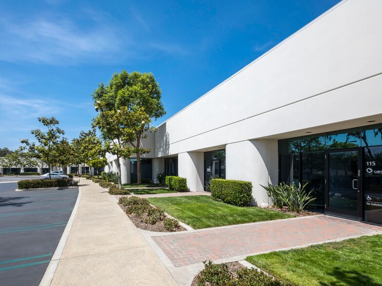 More Photos Of 9272 Jeronimo Rd, Irvine Unknown For Lease