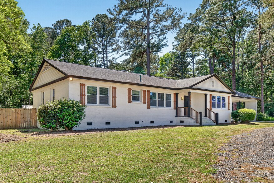 More Photos Of 1120 Central Ave, Summerville Office For Sale