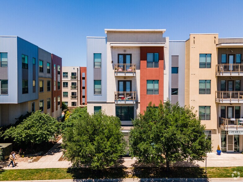 More Photos Of 4646 Mueller Blvd, Austin Apartments For Lease