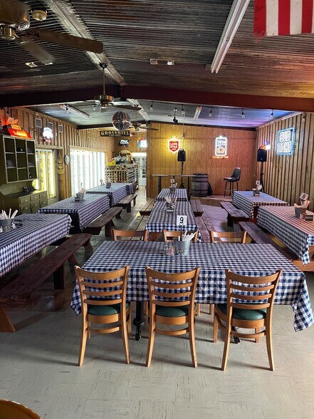 More Photos Of 2503 TX-16, Strawn Convenience Store For Sale