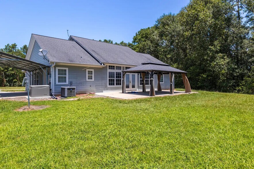 More Photos Of 4599 US Highway 84 W, Timpson Specialty For Sale