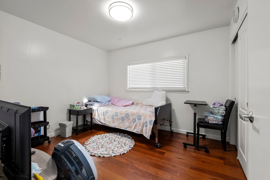 More Photos Of 1230 Vancouver Way, Livermore Assisted Living For Sale