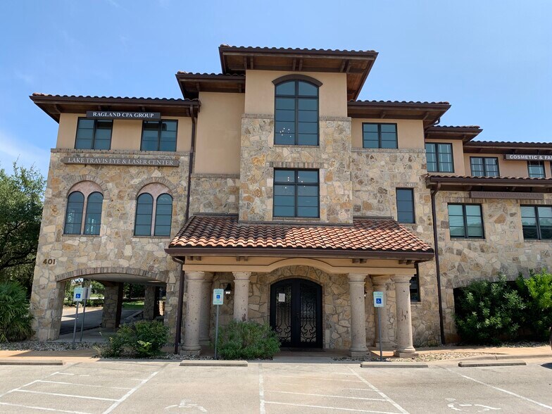 More Photos Of 401 Ranch Road 620 S, Lakeway Medical For Sale