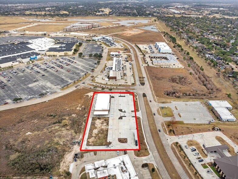 More Photos Of 25418 Kingsland Blvd, Katy Storefront For Lease