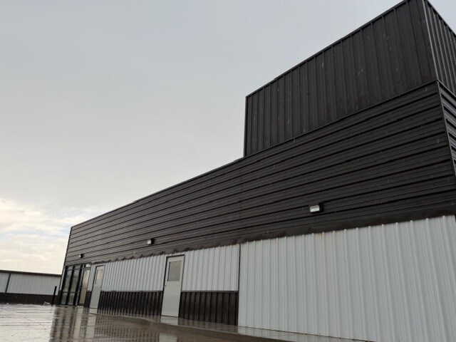 Primary Photo Of 105 Sunset, Malakoff Specialty For Sale