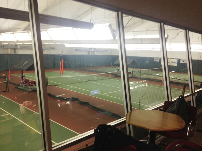 More Photos Of 451 California Rd, Quakertown Sports And Entertainment For Lease